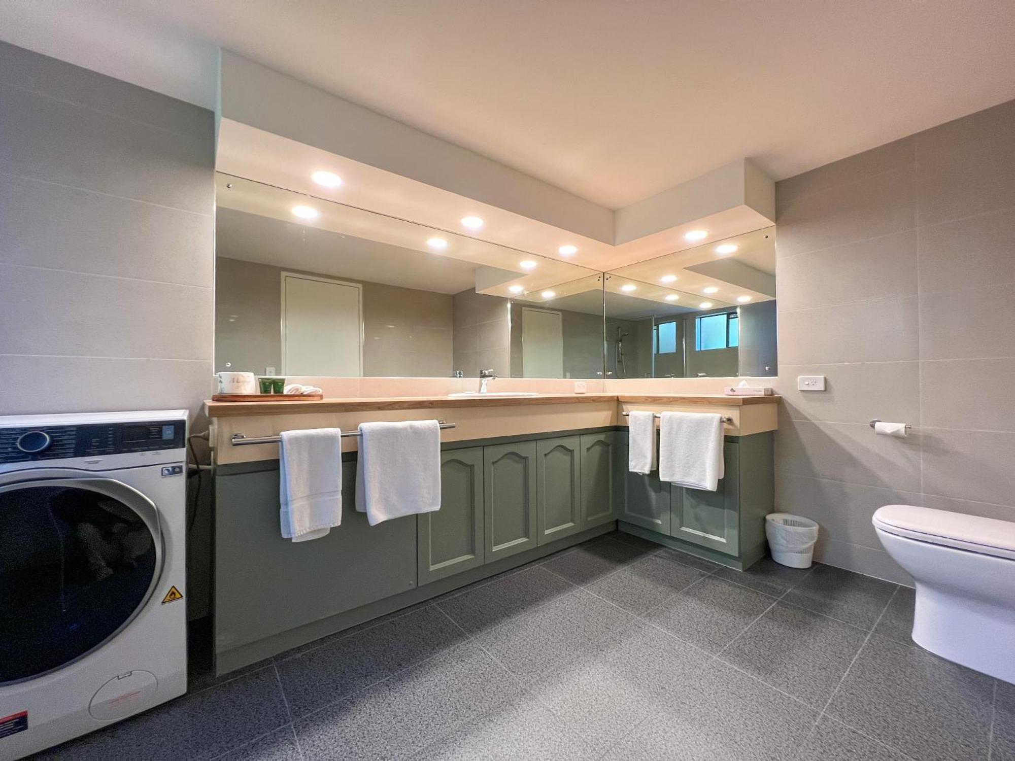 Summerhill Motor (adults Only) Merimbula