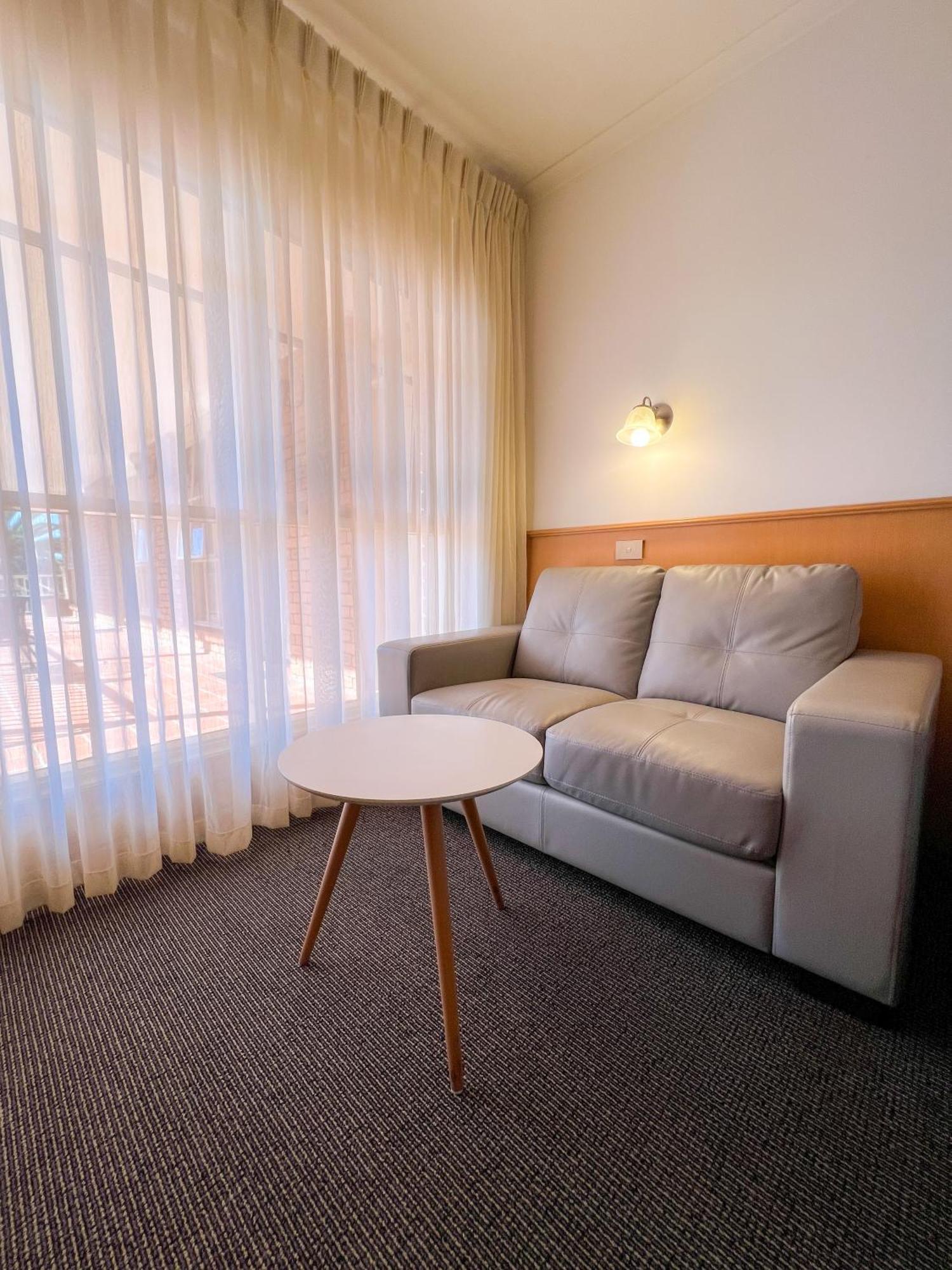 Summerhill Motor (adults Only) Merimbula