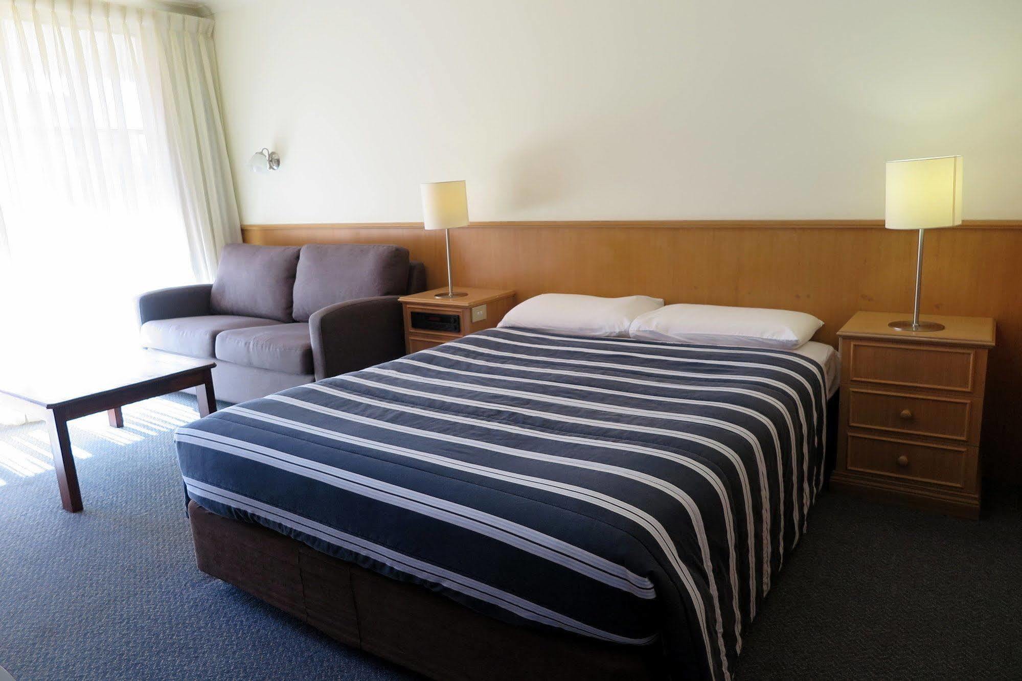 Summerhill Motor (adults Only) 4*