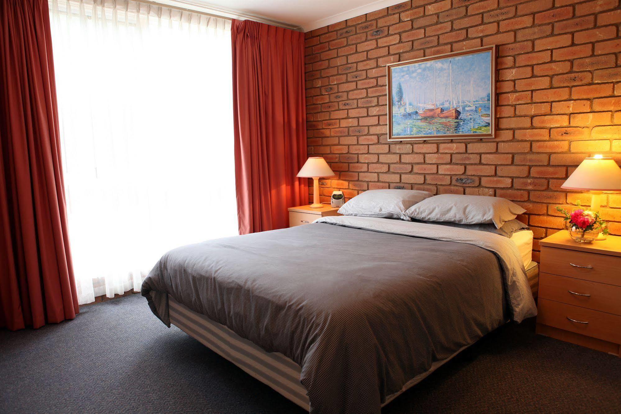 Summerhill Motor (adults Only) Motel Merimbula