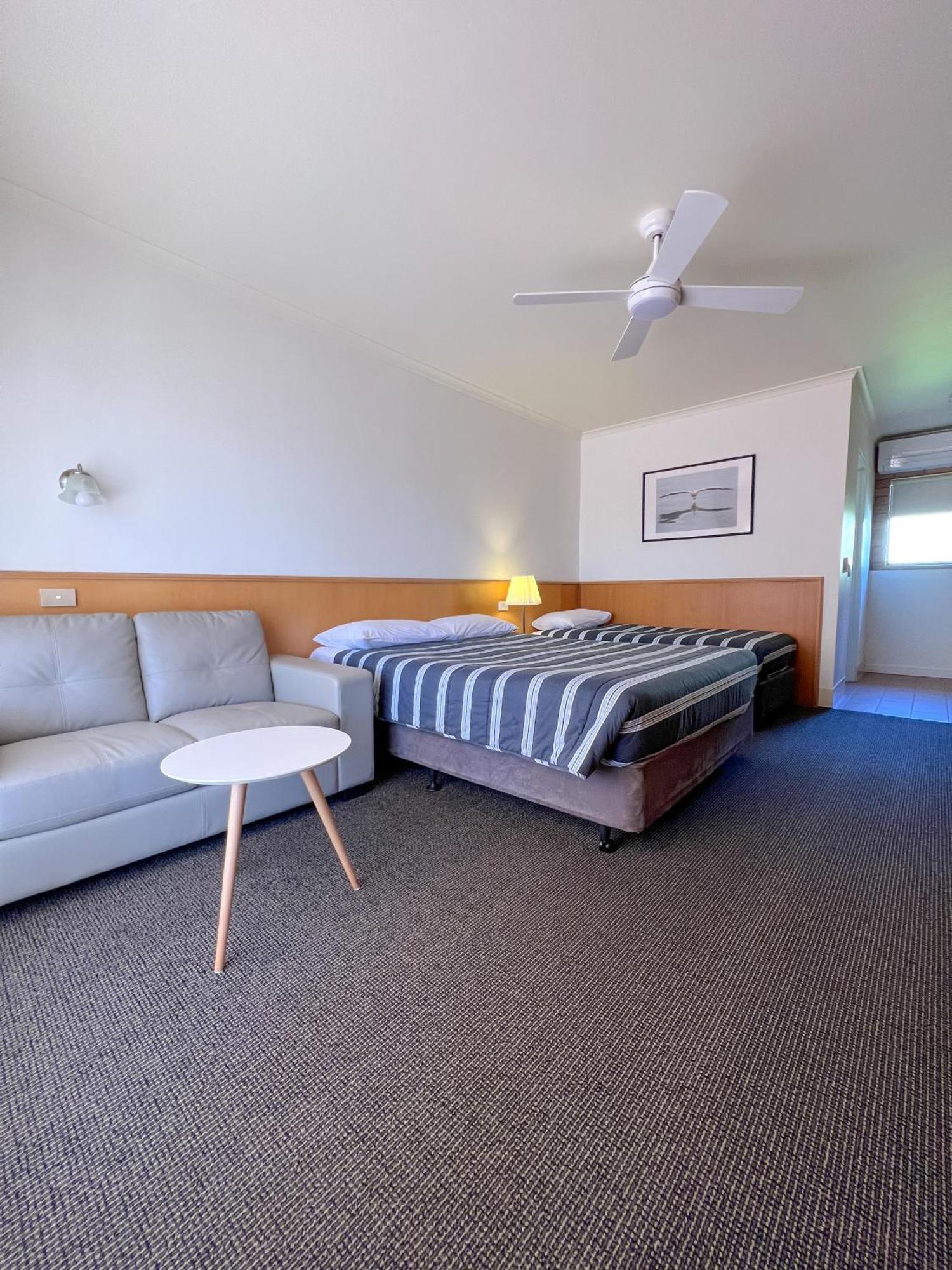 Summerhill Motor (adults Only) 4*